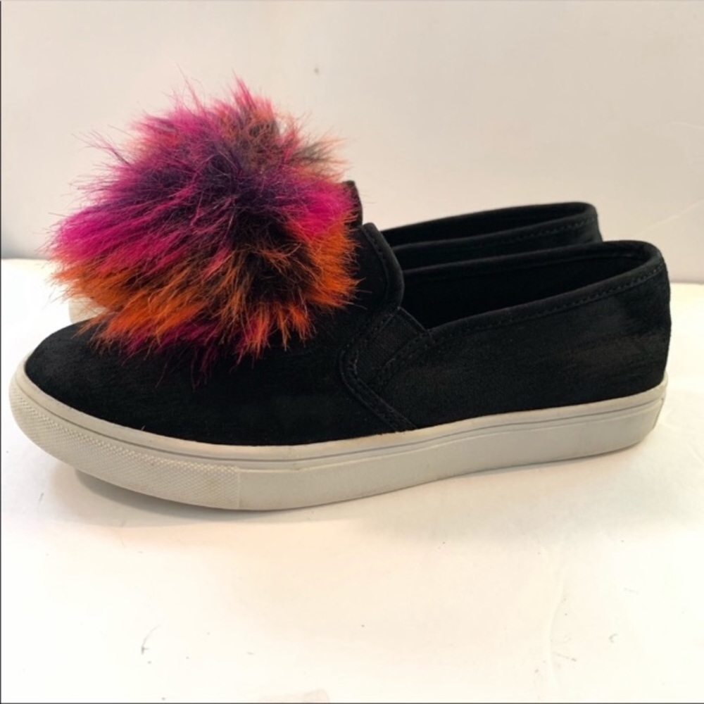 Stevie’s Black Suede SlipOn Shoes Fuzzy Puff Shoes